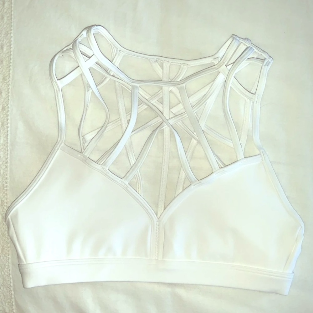Reebok bra